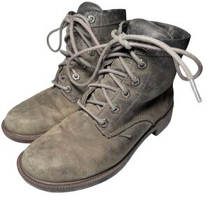 Kodiak Waterproof Leather Lace-Up Boots – Women’s 5
